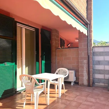 Ca Di Rosa شقة